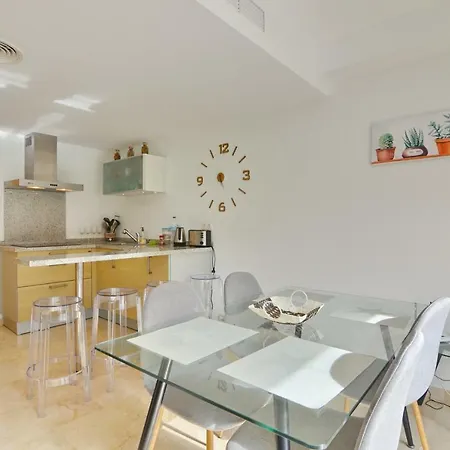 Jardines De Montemar * 베니싸