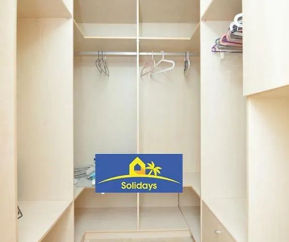 Jardines De Montemar *